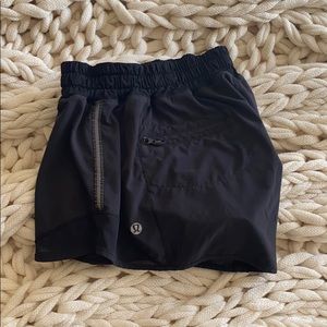 lululemon hotty hot short